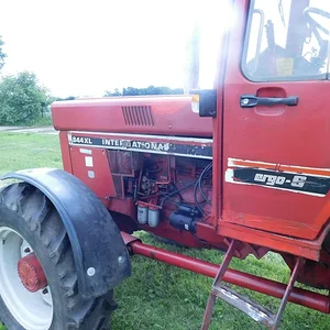 INTERNATIONAL 844 XL
