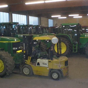 -->john deere