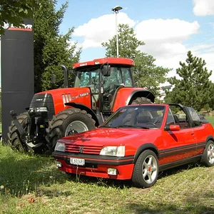 Peugeot + Case