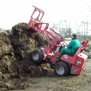 ausmisten mit unseren hoftrac