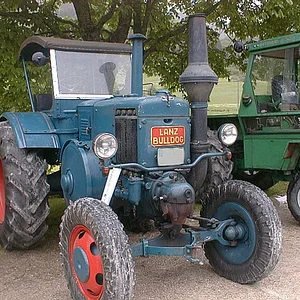 624+946