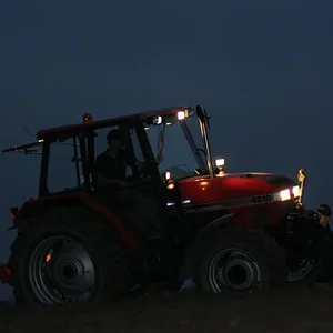 Herbstpflügen mit Case-IH 4210