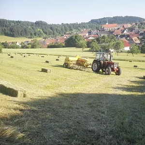 IHC 833 mit New holland 935