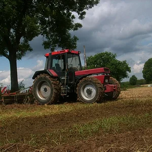 956 XL