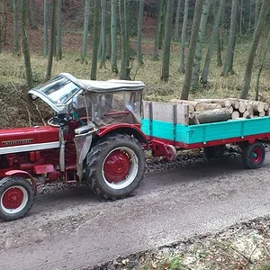 IHC 353 mit Krüger "Mistwagen"