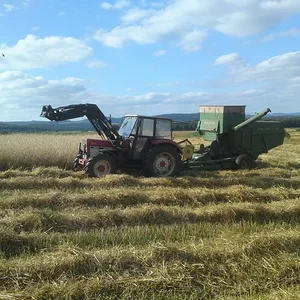 IHC 844S mit John Deere 360