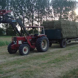 KR833