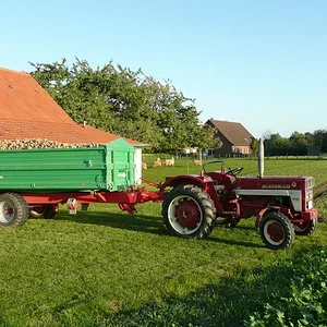 323 bei der Kartoffelernte