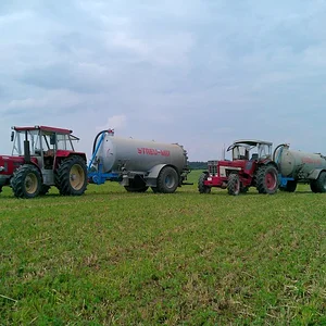 Schlüter Super 1250 mit 10,7m³