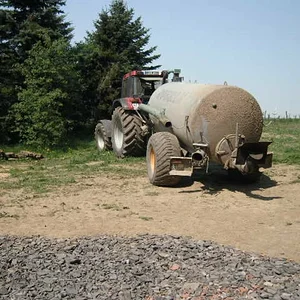 1255 mit 7000 Joskin