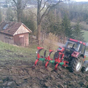 IH Farmer