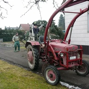 D 320