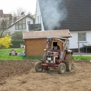 IH 644 beim gruppen