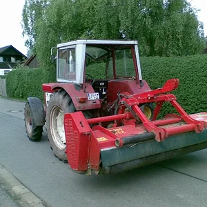 744 mit Schlegelmähwerk