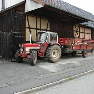 Mein 744 beim Abfallholz holen