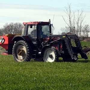 IHC CASE 1255XL