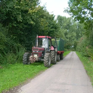 Case 956 Formel V