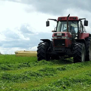 CASE IH 5130 vom LW Stricker