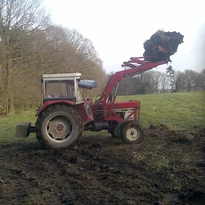 Beim Mistfahren