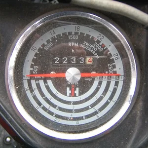 IHC 433 mit Diedam-Kipper