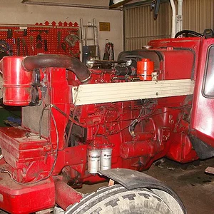 624+946