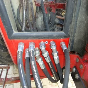 IHC 744 Fronthydraulik