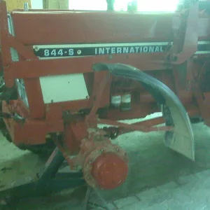 844 S