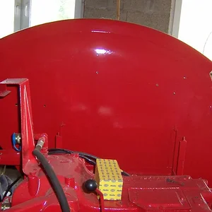 523