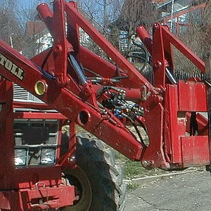 624+946