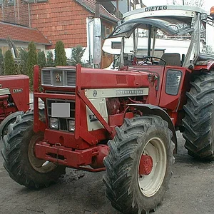624+946