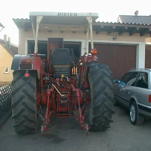 624+946