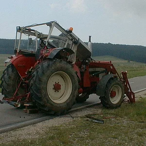 624+946