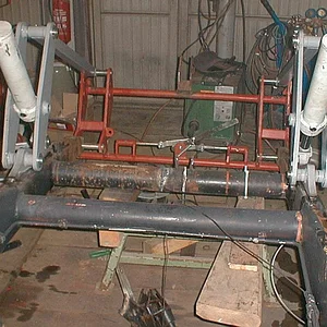 624+946