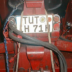 624+946