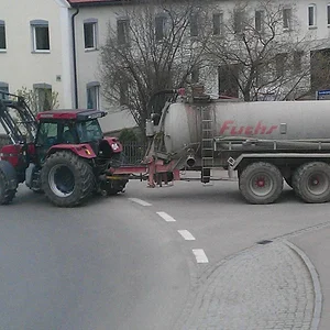 Maxxtrac 5150 mit 15000l Fuchs