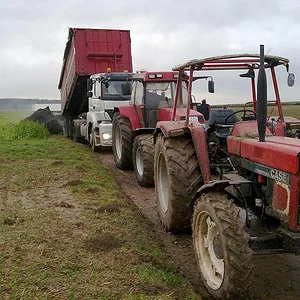 LKW versenkt