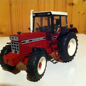 IHC 844 AS