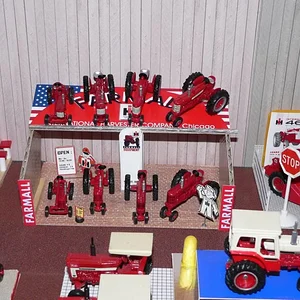 FARMALL - Museum 14