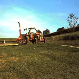 unser 946