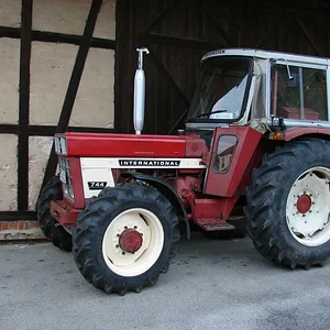 IHC 744 AS