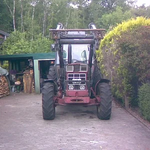 IH 946