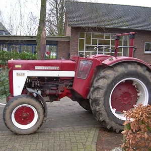 724