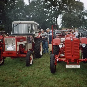 t323