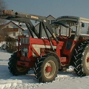 624+946