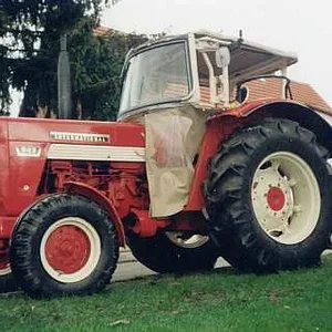 624+946