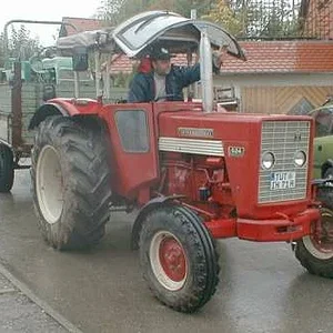624+946
