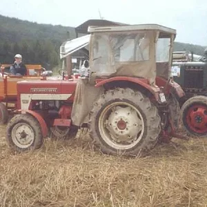 IHC 323