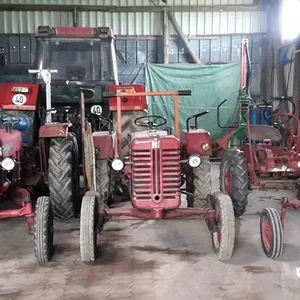 D 324; D 217; Farmall Cub
