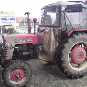 Farmall D-320