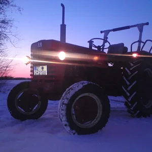 McCormick Farmall D-324